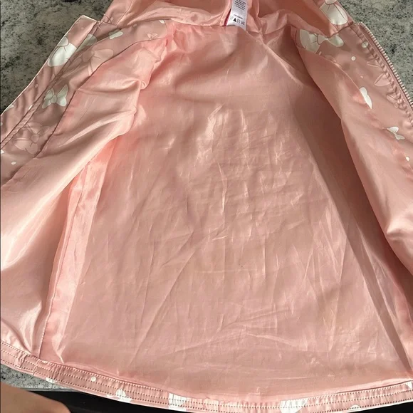 Disney Minnie Mouse 3T Raincoat With Minnie Ears and bows all over jacket - Picture 7 of 8